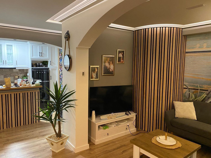 Image No.8-2 Bed Villa for sale