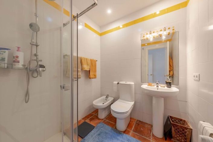 Image No.21-5 Bed Villa for sale