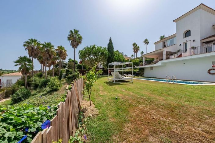 Image No.36-5 Bed Villa for sale