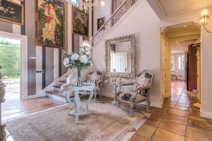 Image No.17-6 Bed Villa for sale