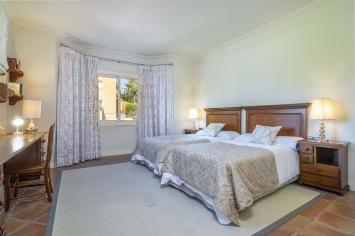 Image No.33-6 Bed Villa for sale