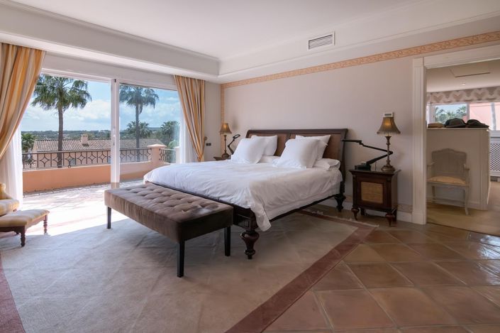 Image No.38-6 Bed Villa for sale