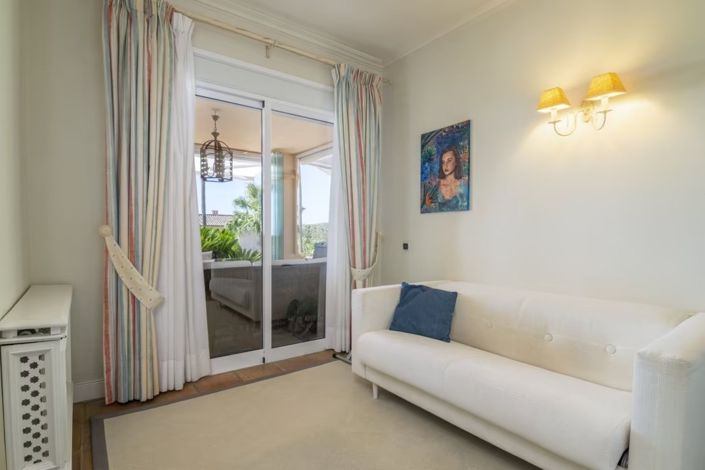 Image No.44-6 Bed Villa for sale