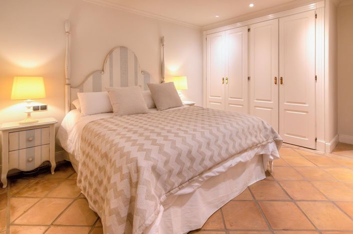 Image No.53-6 Bed Villa for sale