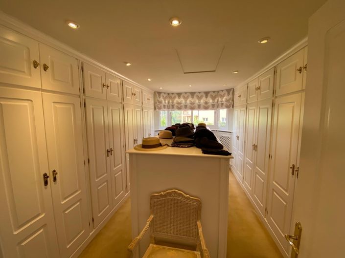 Image No.57-6 Bed Villa for sale