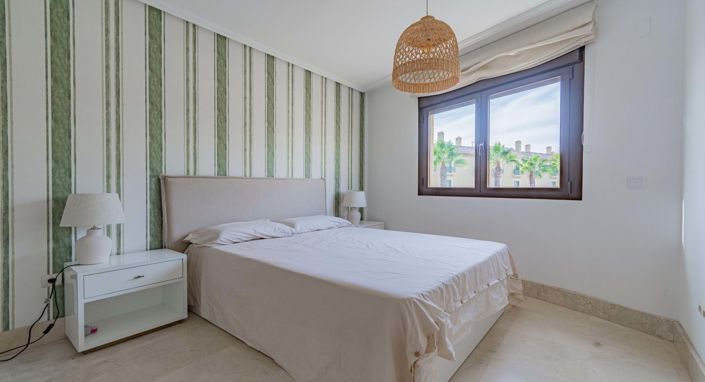 Image No.12-3 Bed Apartment for sale