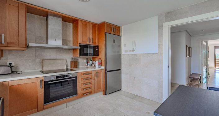 Image No.8-3 Bed Apartment for sale