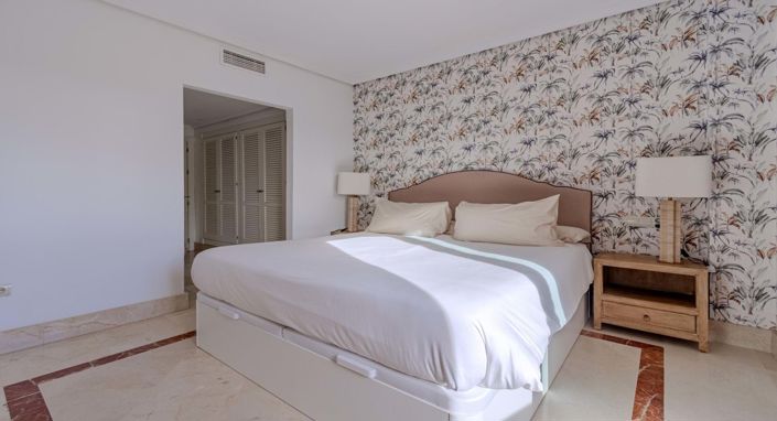 Image No.9-3 Bed Apartment for sale