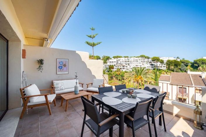 Image No.1-3 Bed Penthouse for sale