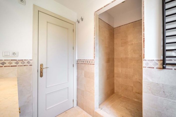 Image No.24-3 Bed Penthouse for sale