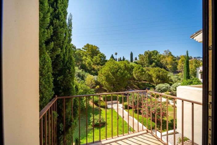 Image No.30-3 Bed Penthouse for sale