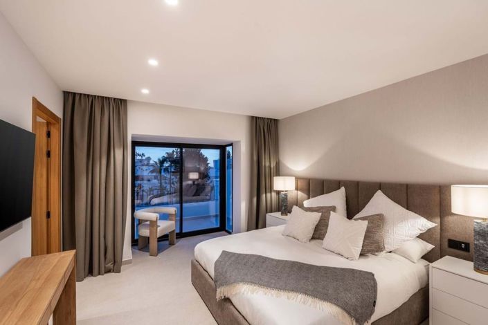 Image No.11-3 Bed Penthouse for sale