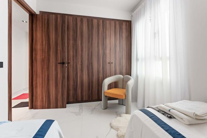 Image No.25-3 Bed Apartment for sale