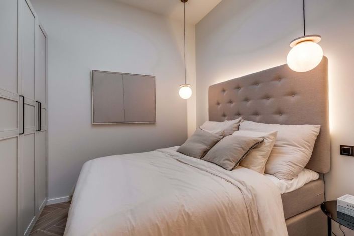 Image No.14-4 Bed Townhouse for sale