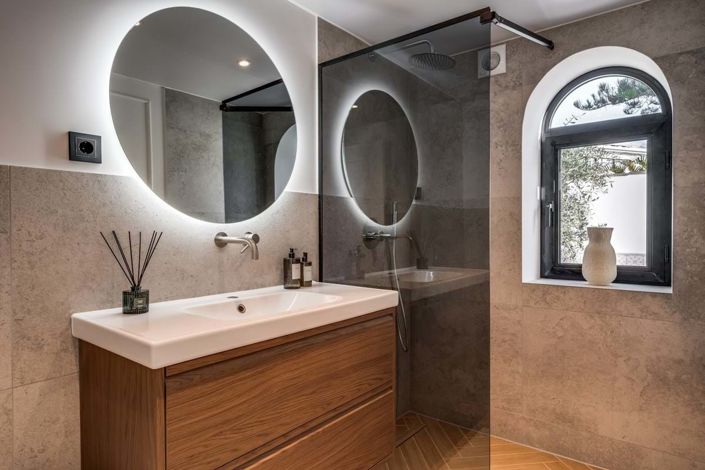 Image No.30-4 Bed Townhouse for sale