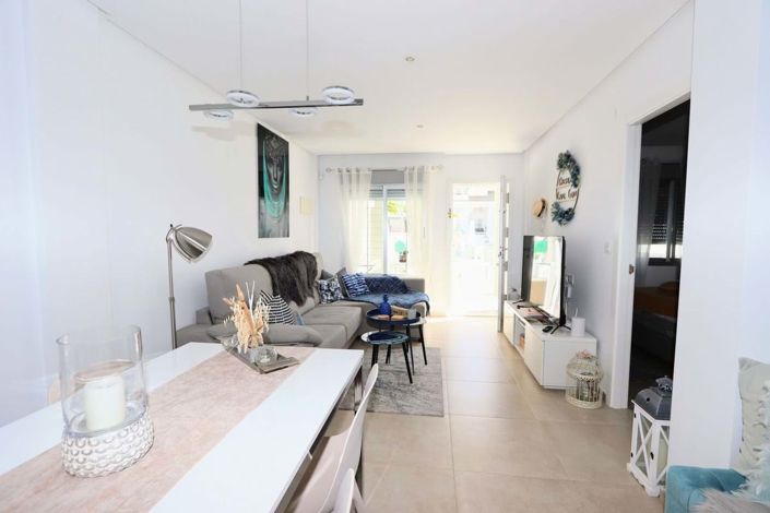 Image No.10-2 Bed Apartment for sale