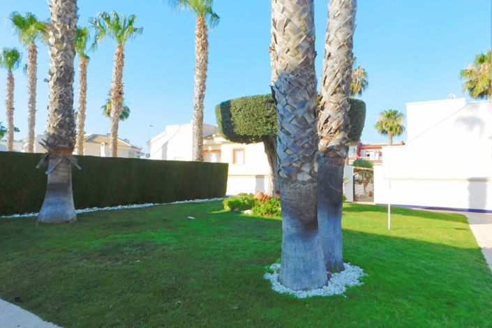 Image No.6-3 Bed Townhouse for sale