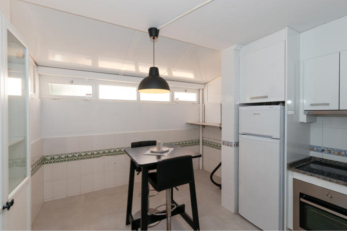 Image No.10-2 Bed Townhouse for sale