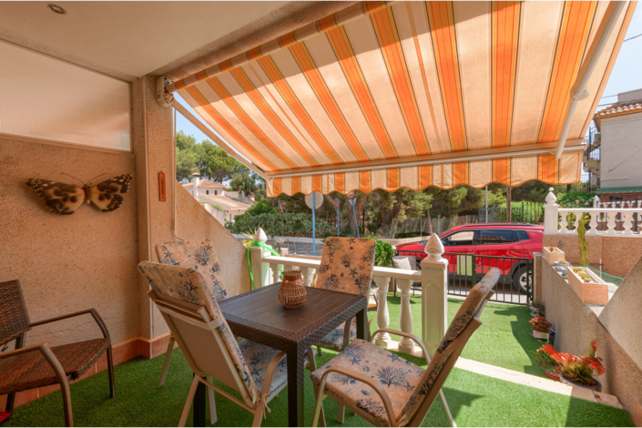 Image No.39-2 Bed Townhouse for sale