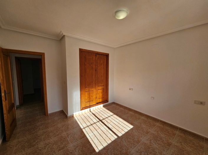 Image No.11-3 Bed Villa for sale