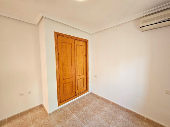 Image No.16-3 Bed Villa for sale