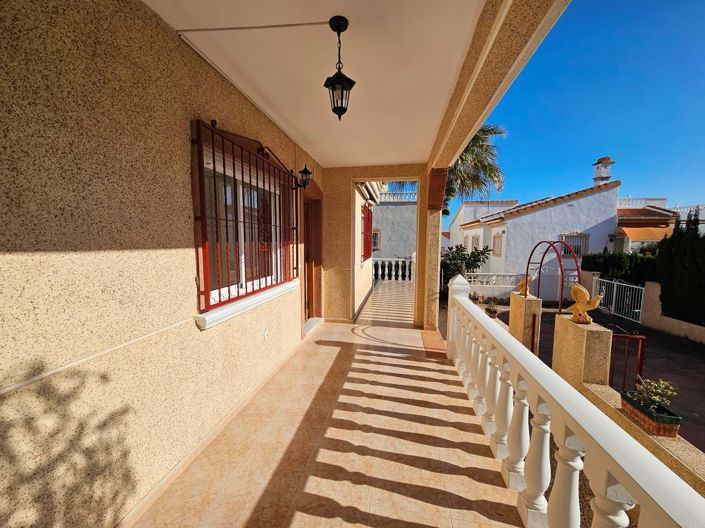 Image No.24-3 Bed Villa for sale