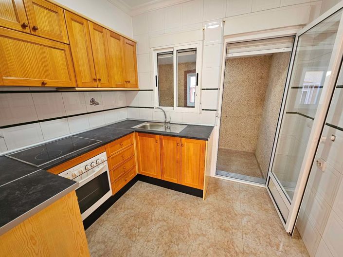 Image No.5-3 Bed Villa for sale