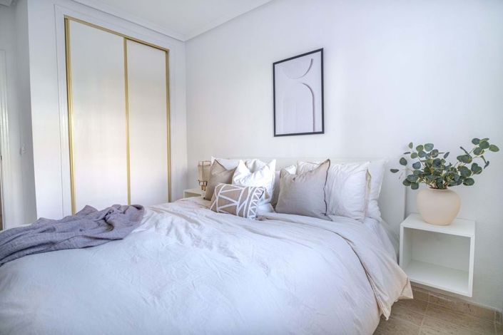 Image No.10-Appartement de 2 chambres à vendre à Orihuela Costa