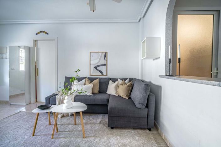 Image No.2-Appartement de 2 chambres à vendre à Orihuela Costa