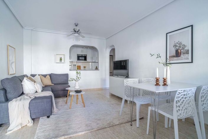 Image No.5-Appartement de 2 chambres à vendre à Orihuela Costa