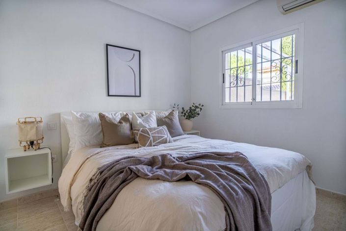 Image No.9-Appartement de 2 chambres à vendre à Orihuela Costa