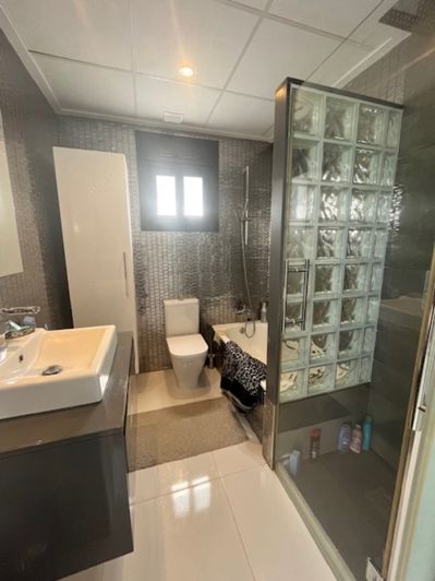 Image No.37-3 Bed Villa for sale