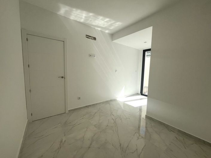 Image No.19-3 Bed Bungalow for sale