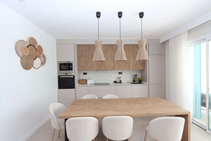 Image No.10-3 Bed Apartment for sale