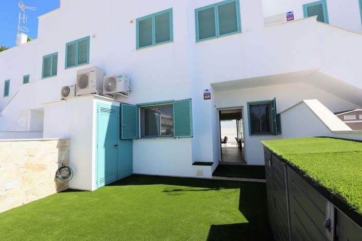 Image No.25-3 Bed Apartment for sale