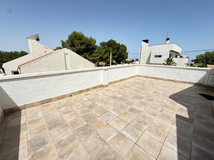 Image No.20-Villa de 3 chambres à vendre à Alicante