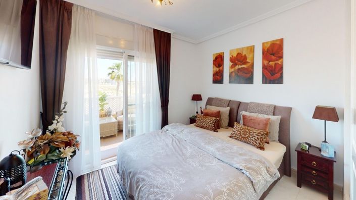 Image No.16-3 Bed Semi-Detached for sale