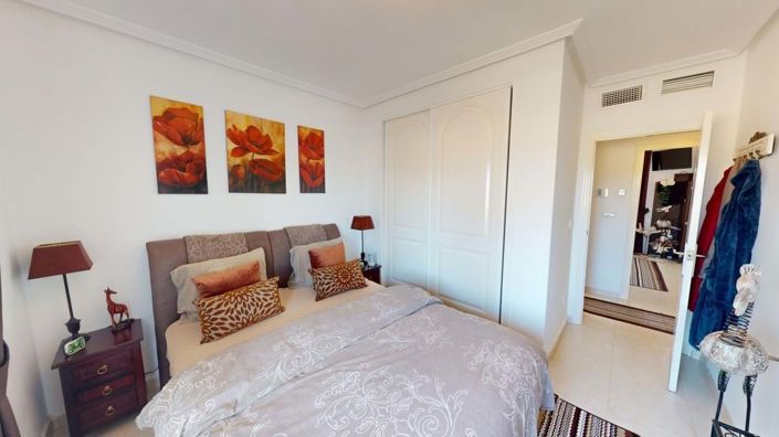 Image No.17-3 Bed Semi-Detached for sale