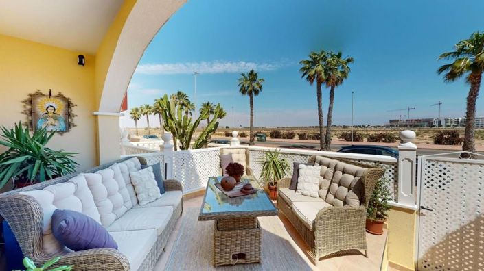 Image No.3-3 Bed Semi-Detached for sale