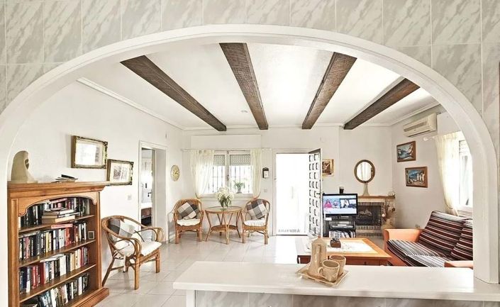 Image No.20-3 Bed Villa for sale