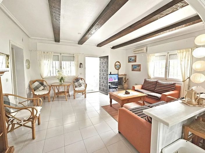 Image No.26-3 Bed Villa for sale