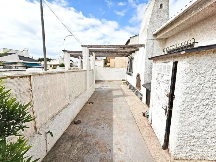 Image No.40-3 Bed Villa for sale