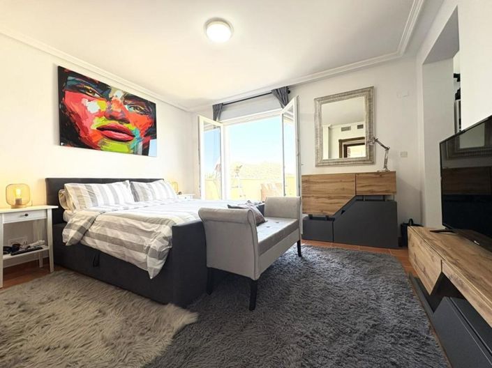 Image No.30-3 Bed Apartment for sale