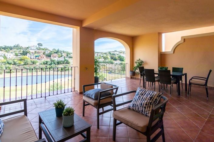 Image No.1-Appartement de 3 chambres à vendre à Estepona