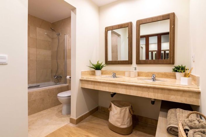 Image No.19-3 Bed Apartment for sale