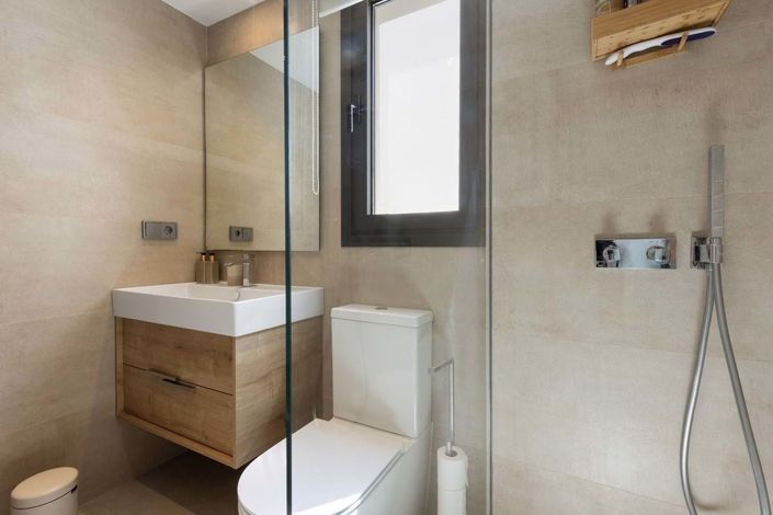 Image No.30-3 Bed Apartment for sale