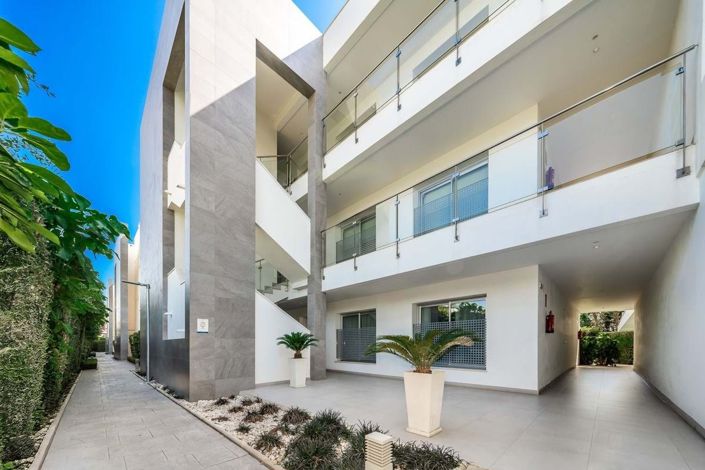 Image No.4-3 Bed Apartment for sale