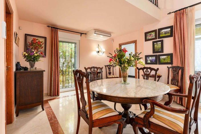 Image No.6-3 Bed Villa for sale