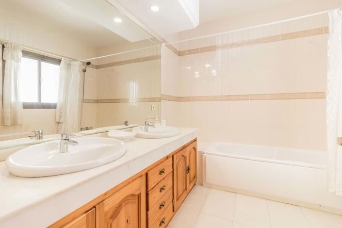 Image No.18-Villa de 3 chambres à vendre à Manilva