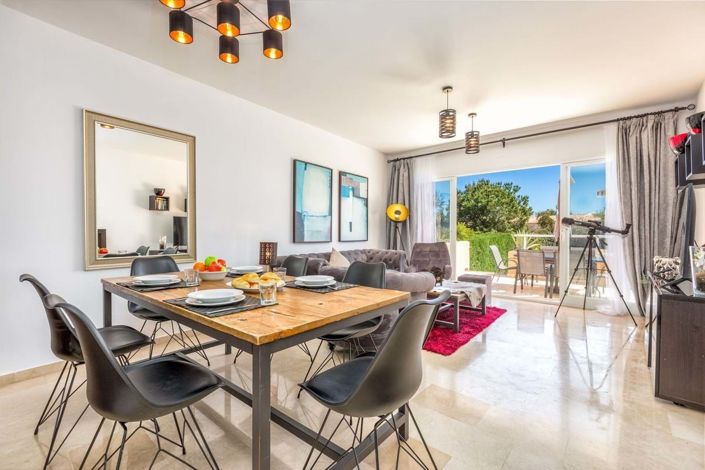 Image No.10-2 Bed Apartment for sale